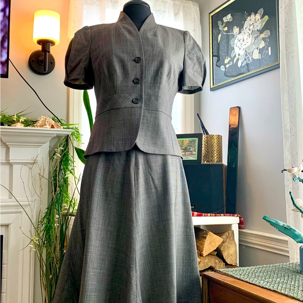 Banana Republic Charcoal Gray A-Line Skirt Set